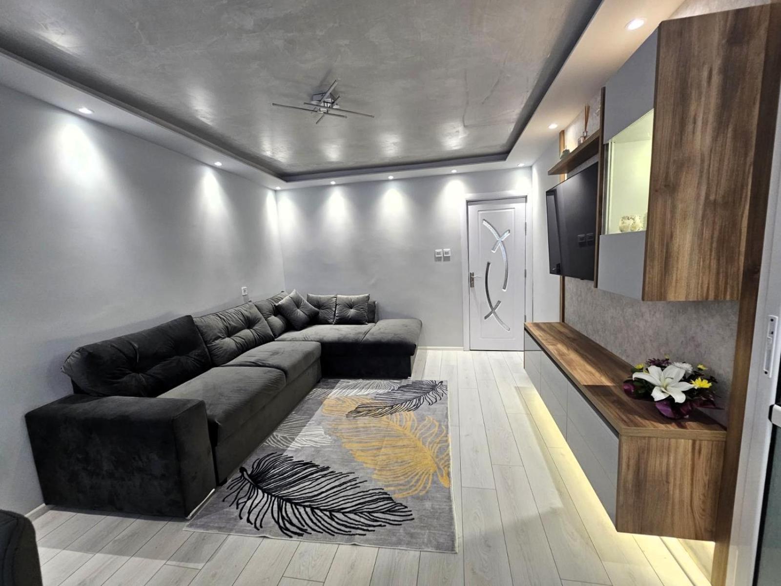 Apartment Bohemi With Free Parking Burgas Ngoại thất bức ảnh