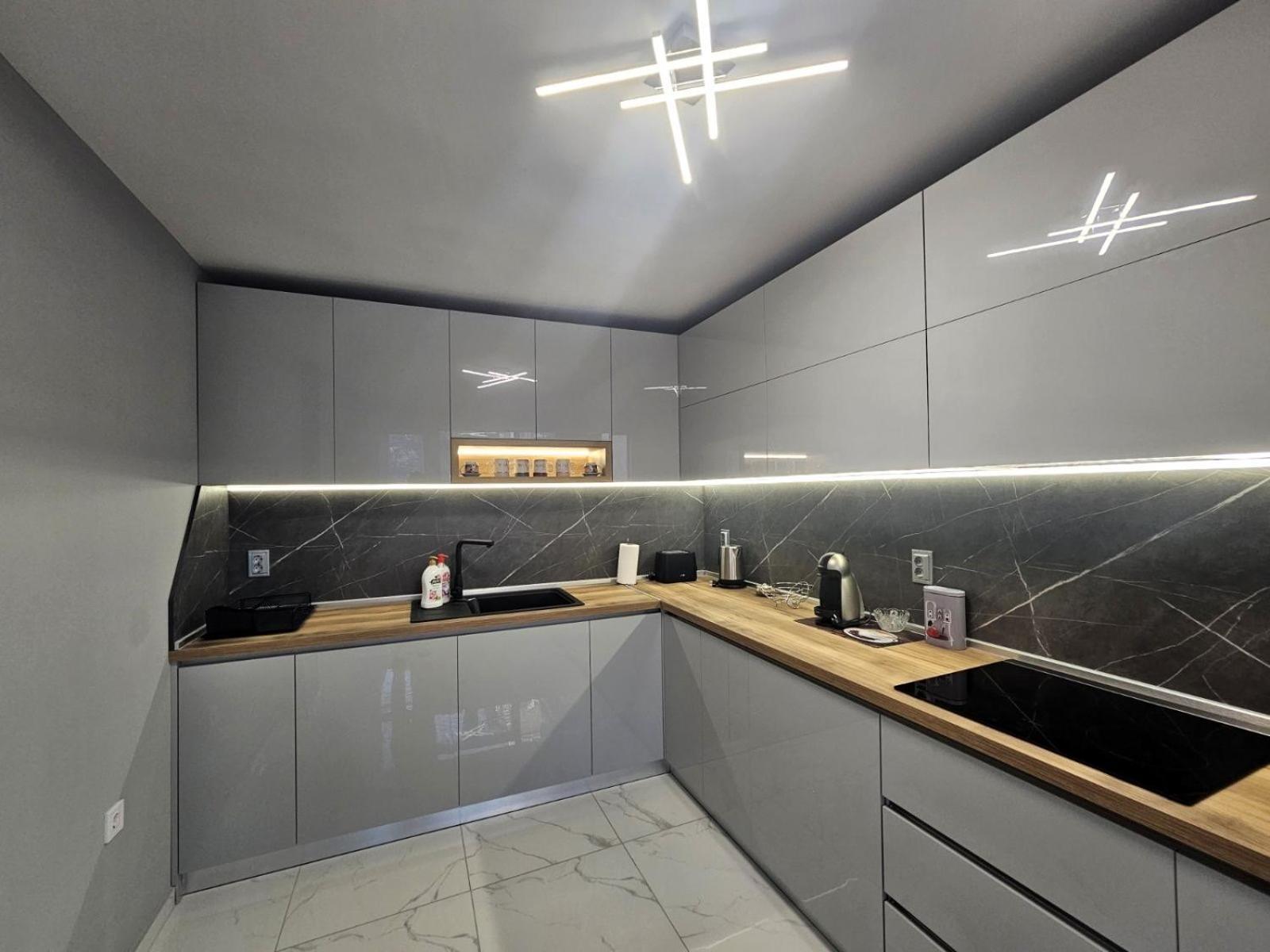 Apartment Bohemi With Free Parking Burgas Ngoại thất bức ảnh