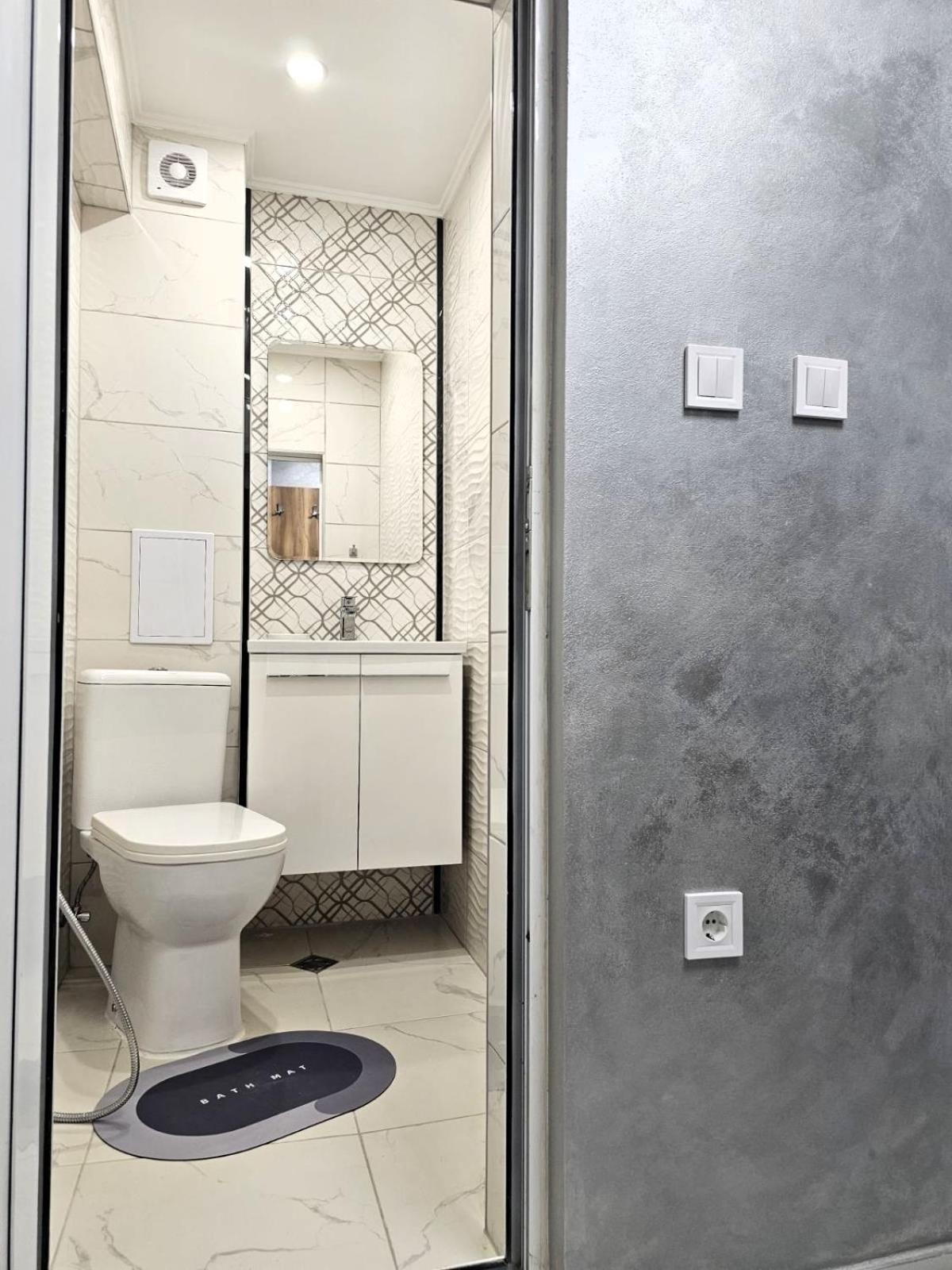 Apartment Bohemi With Free Parking Burgas Ngoại thất bức ảnh
